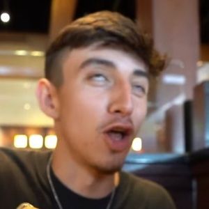 Meet your Posher, Brandon